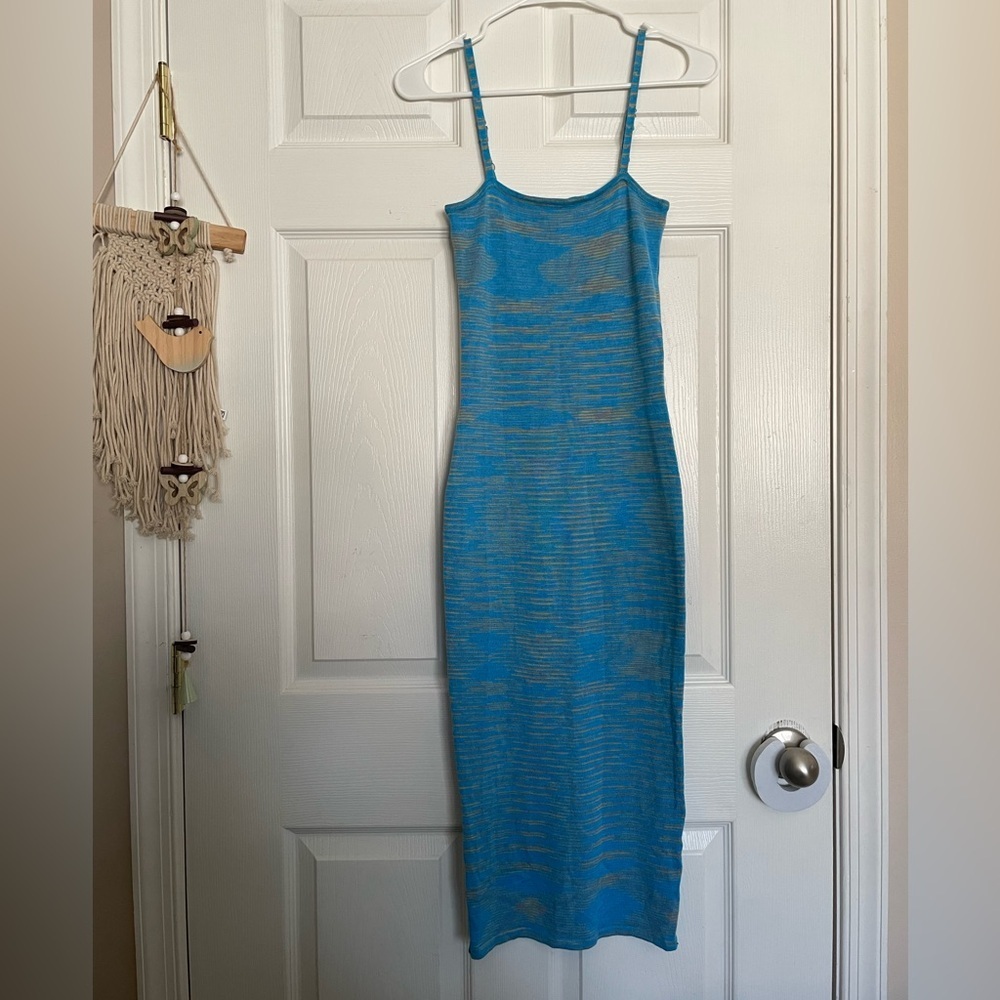 SNDYS Women’s Size Medium Blue/OrangeYellow Striped Knit Slip Midi Dress Bodycon